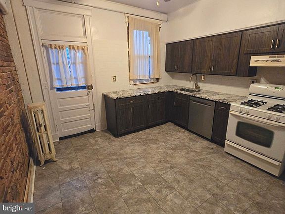 2nd image of 3043 Guilford Ave