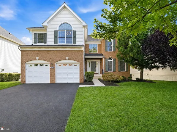 20104 Blackwolf Run Pl, Ashburn, VA 20147