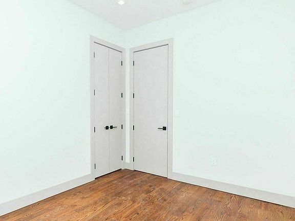 4th image of 133 Menahan St #2B