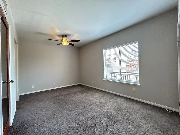 2202 N Broadway #G — Photo 17