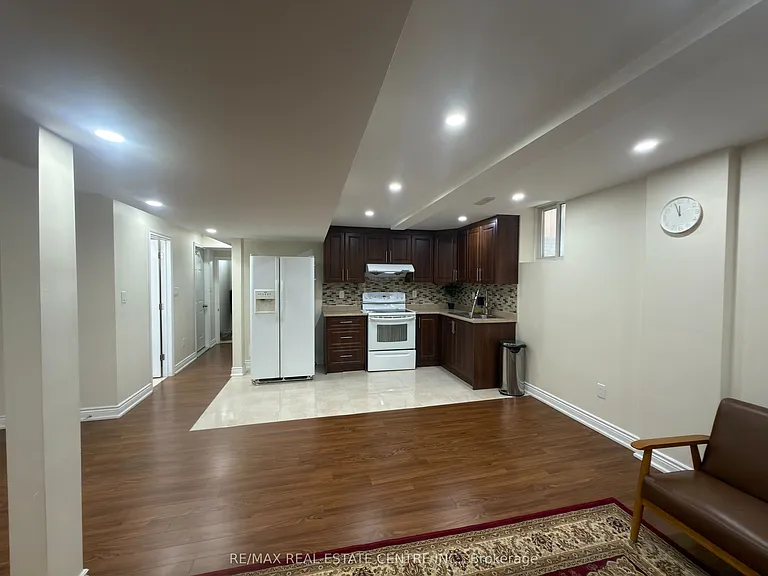 4325 Guildwood Way — Photo 8