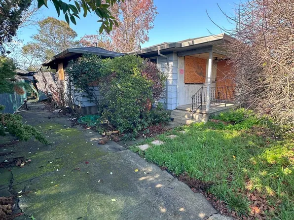 2461 Merced St, Napa, CA 94558