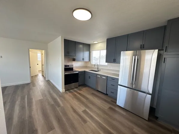 255 East Romie Lane, 255 E Romie Ln APT 7, Salinas, CA 93901