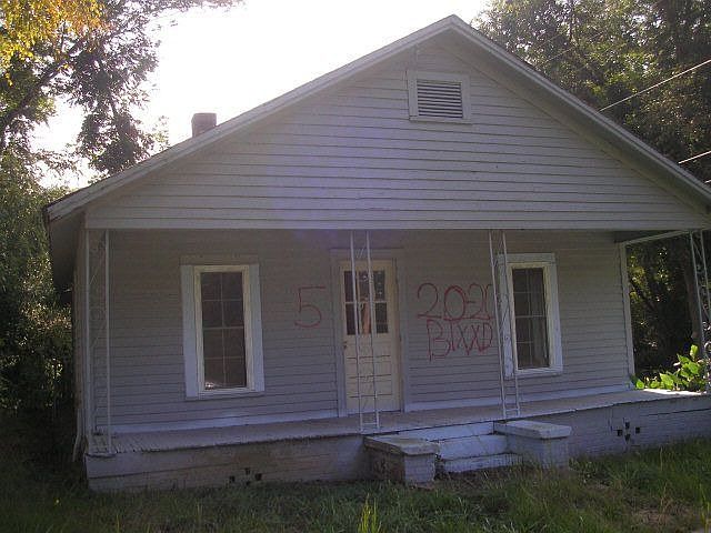 1st image of 617 Blanton St