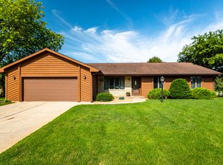 159 Fairway Ct, Onalaska, WI 54650