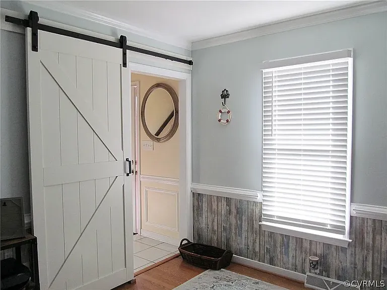 3260 Jersey Ct — Photo 7