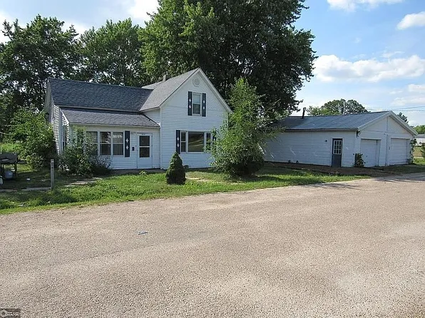 409 N High St, Milton, IA 52570