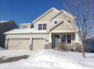 940 Drew Dr, Woodbury, MN 55129