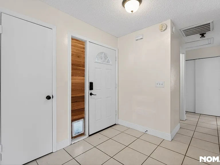 293 Chicago Woods Cir — Photo 11