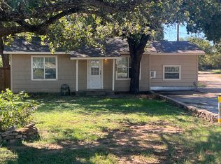 863 Us Highway 380 W, Graham, TX 76450