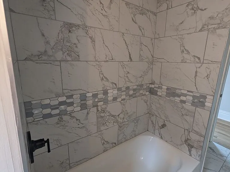 7526 Dickson St — Photo 32