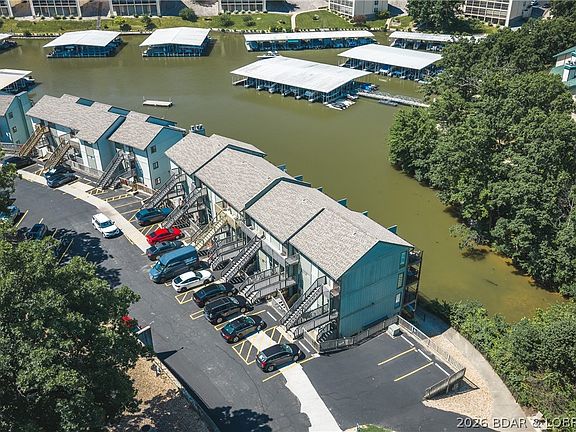 3rd image of 159 Southwood Shores Pl #2D