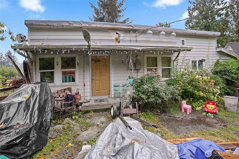 2nd image of 28629 Kanaskat Kangley Road SE