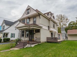 703 S Perry St, Johnstown, NY 12095