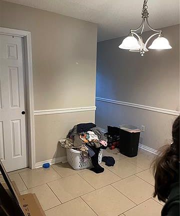 4th image of 119 Walnut St