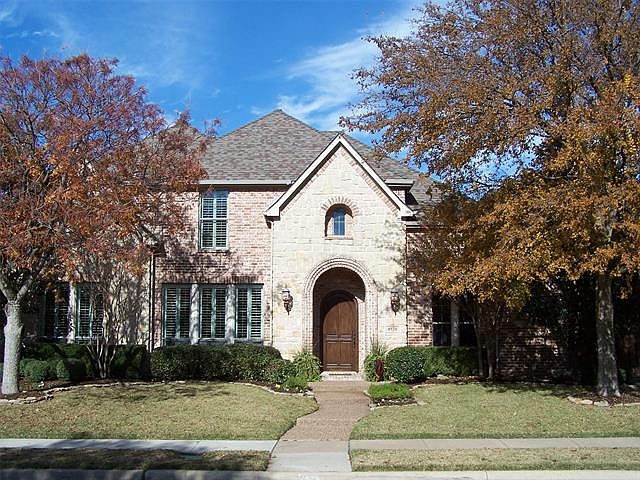 1st image of 4920 Oakhurst Ln