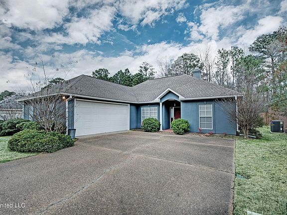 2nd image of 271 Azalea Ct