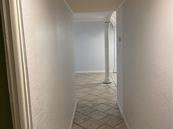 5th image of 1849 Maravilla Ave APT A12