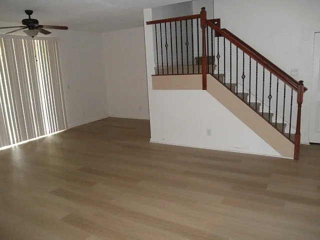 3 bed, 1972 sqft, $2,600 — Photo 3