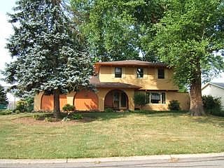 1st image of 9897 Circle Dr