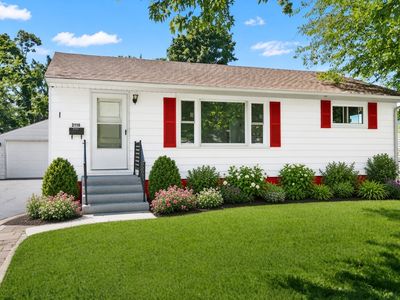 2110 Delaware Rd, Waukegan, IL, 60087