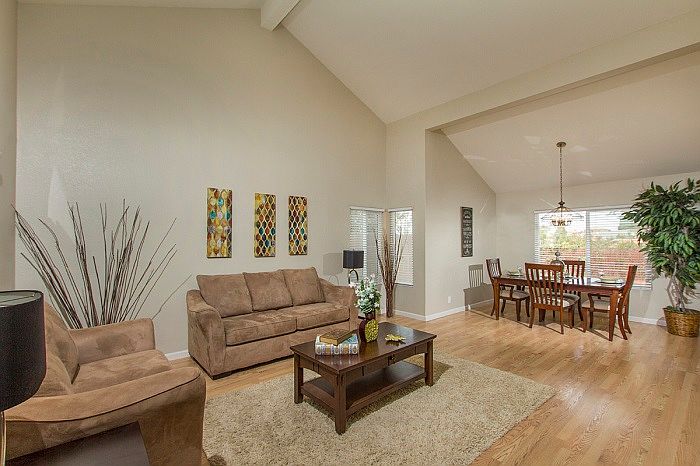 1st image of 1041 Paseo La Cresta