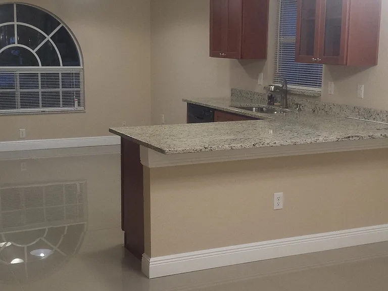 9402 Hidden Water Cir — Photo 20