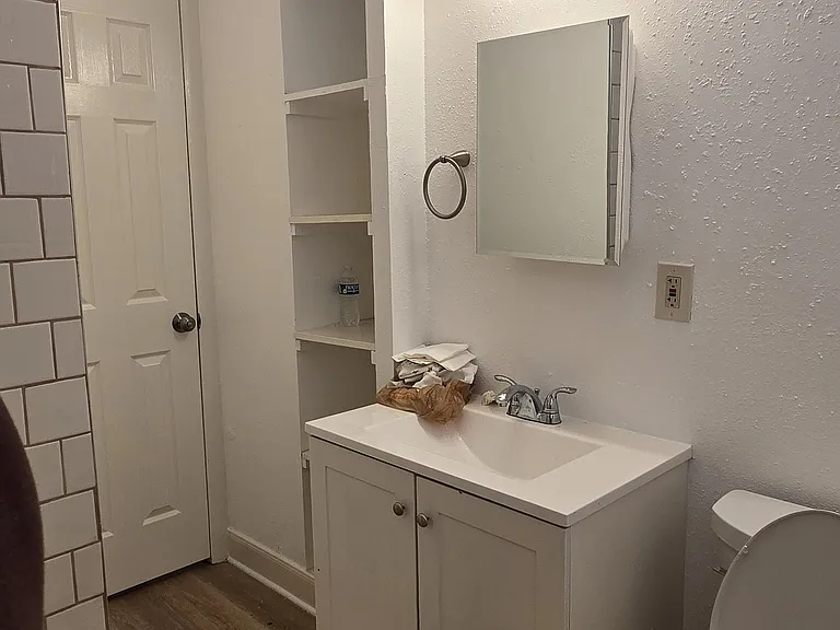 4211 Chartres St #8 — Photo 12