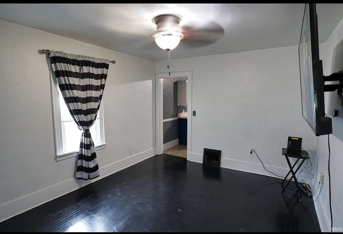 2301 Vann Ave — Photo 4