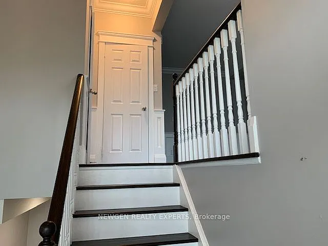41 Rockbrook Trl — Photo 2