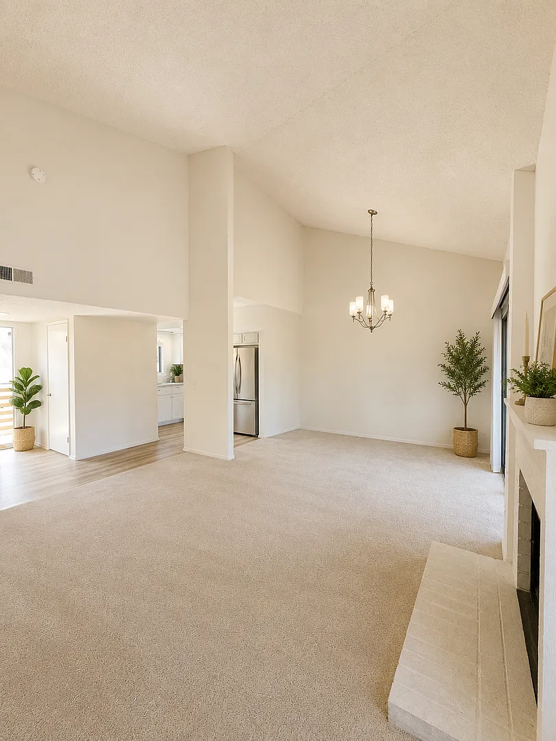 Bright & Airy 1-Bedroom in Oaknoll 55+ | Vaulted Ceilings + Private Balcony — Photo 2