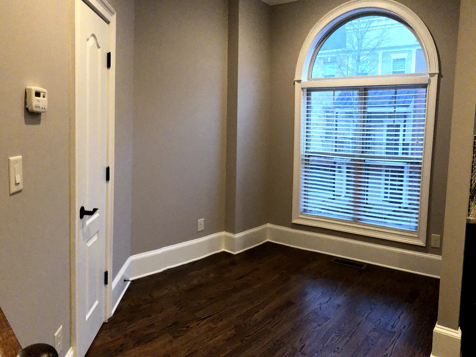 3 bed, 2.5 bath, 2048 sqft, $3,100 — Photo 1