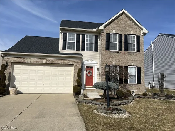 4847 Treeline Dr, Brunswick, OH 44212