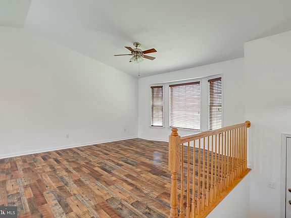 5th image of 9123 Old Turnpike Rd