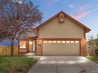 7507 Halleys Dr, Littleton, CO 80125