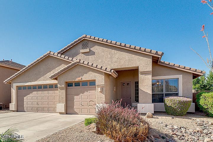 1st image of 2920 E Cedar Pl
