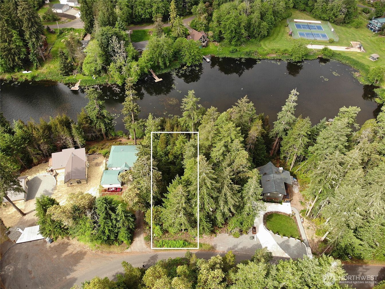 1st image of 11018 Matthews Way