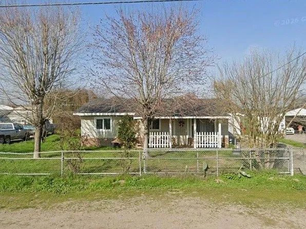 3233 W Whitmore Ave, Modesto, CA 95358
