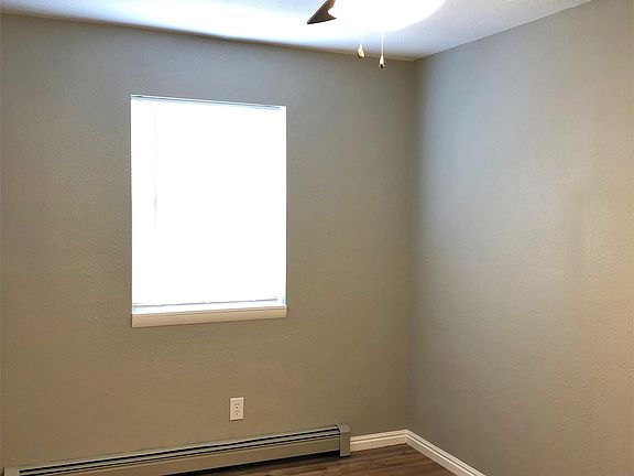 5th image of 3708 S McCall St #1