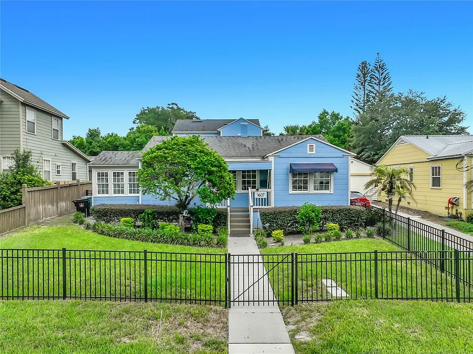 1607 Delaney Ave