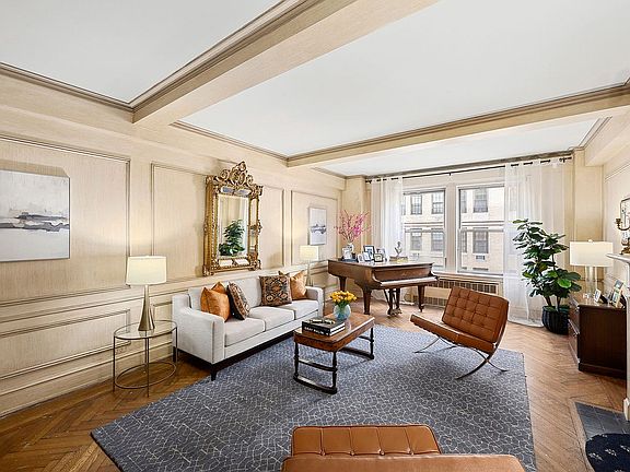 2nd image of 1070 Park Ave #11D
