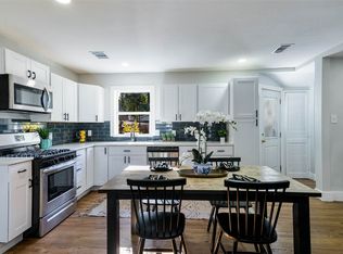 10523 Newcombe Dr, Dallas, TX