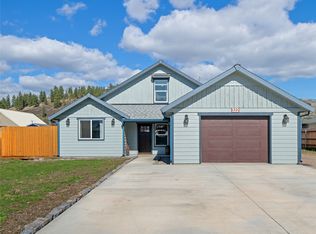 322 Meany St, Plains, MT 59859