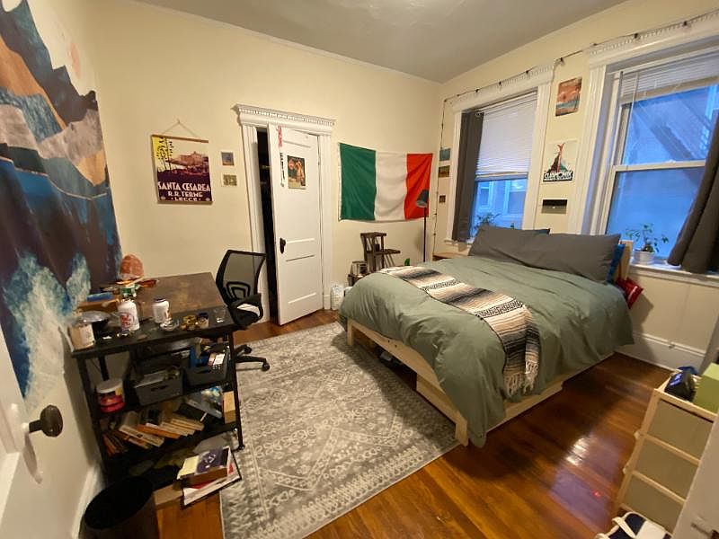 2nd image of 327 Huntington Ave APT 29