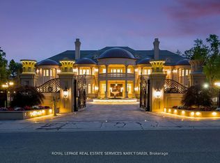 8 High Point Rd, Toronto, ON M3B2A4