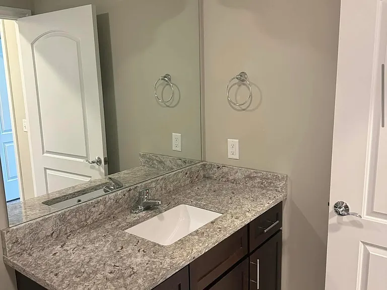 Contemporary Home Suites — Photo 16