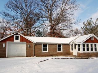7146 Lovers Ln, Portage, MI 49002
