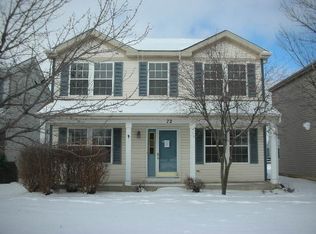 72 Wingate Dr, Oswego, IL