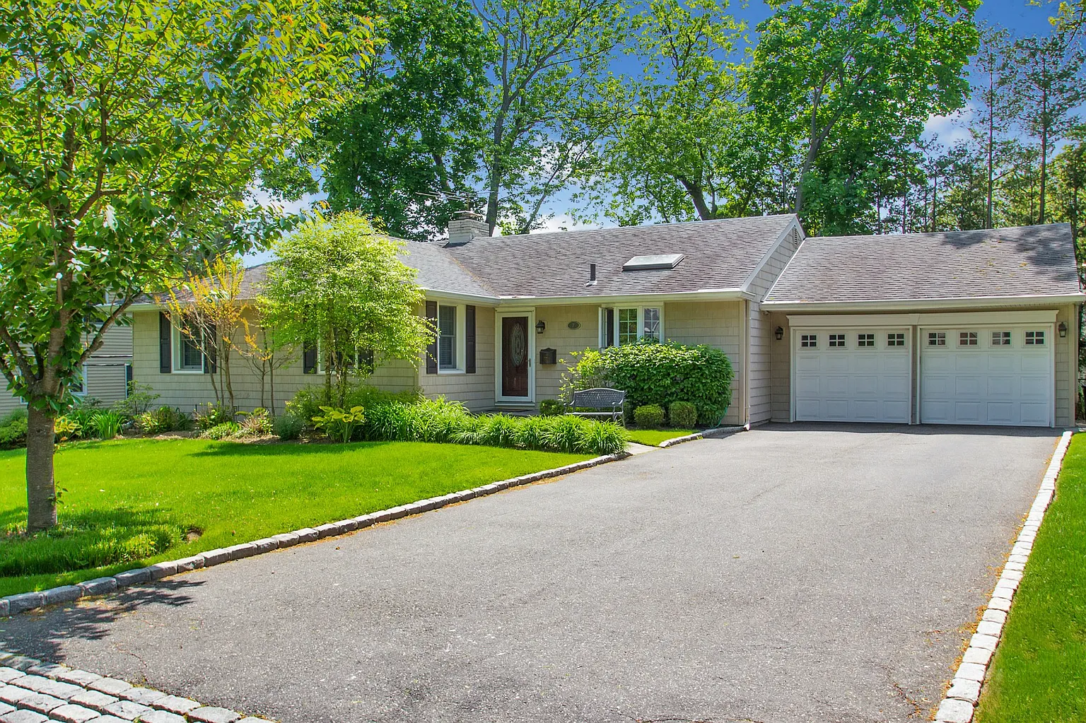 7 Pine Dr S photo 1