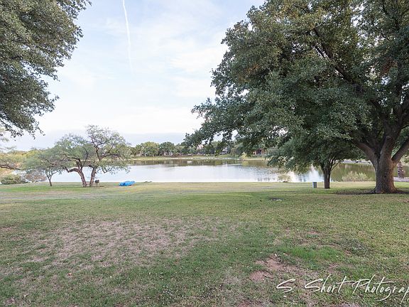 2nd image of 3606 Vista Del Arroyo Dr
